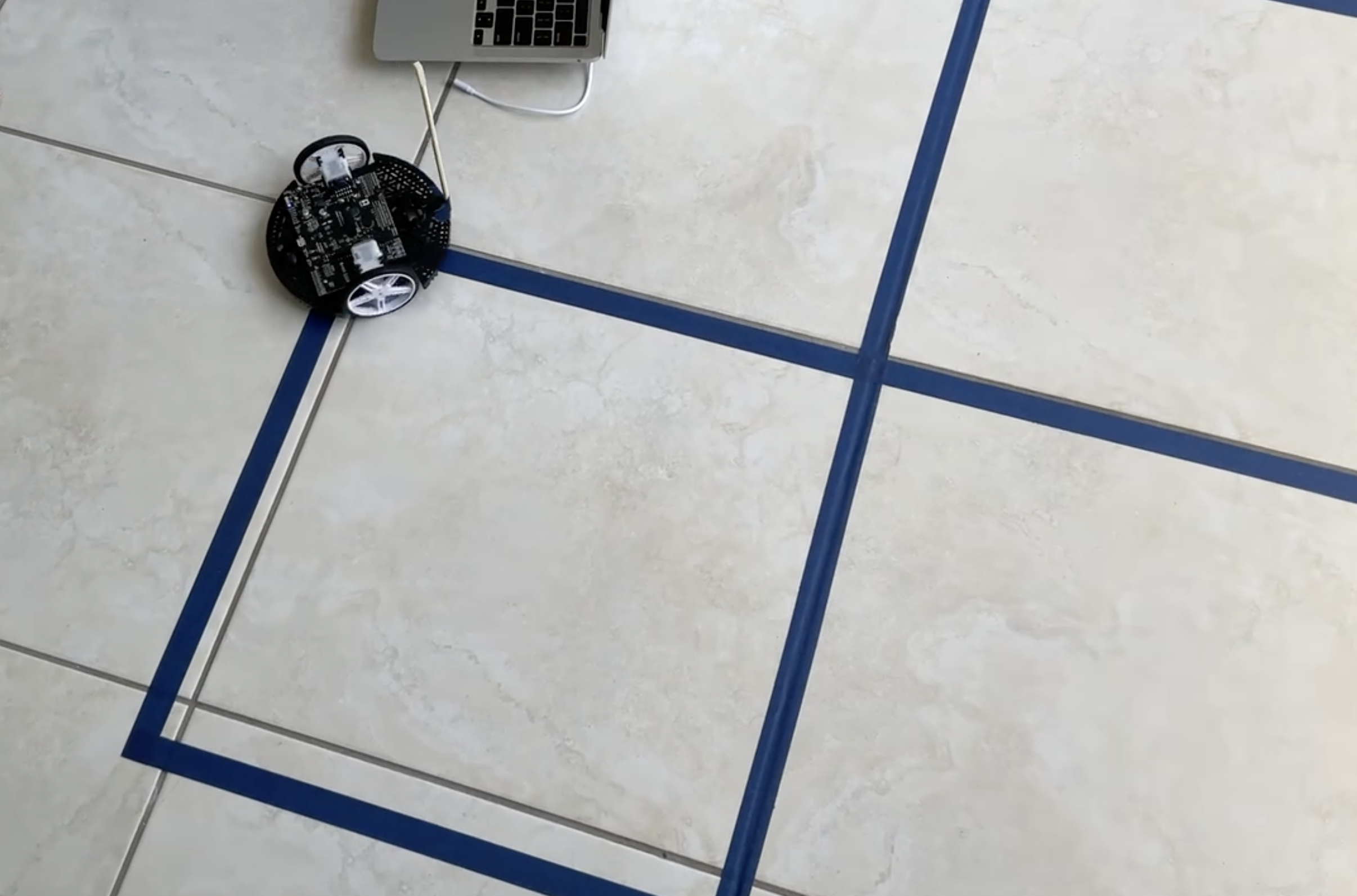 Robot calibration through repeated traversal of square cells